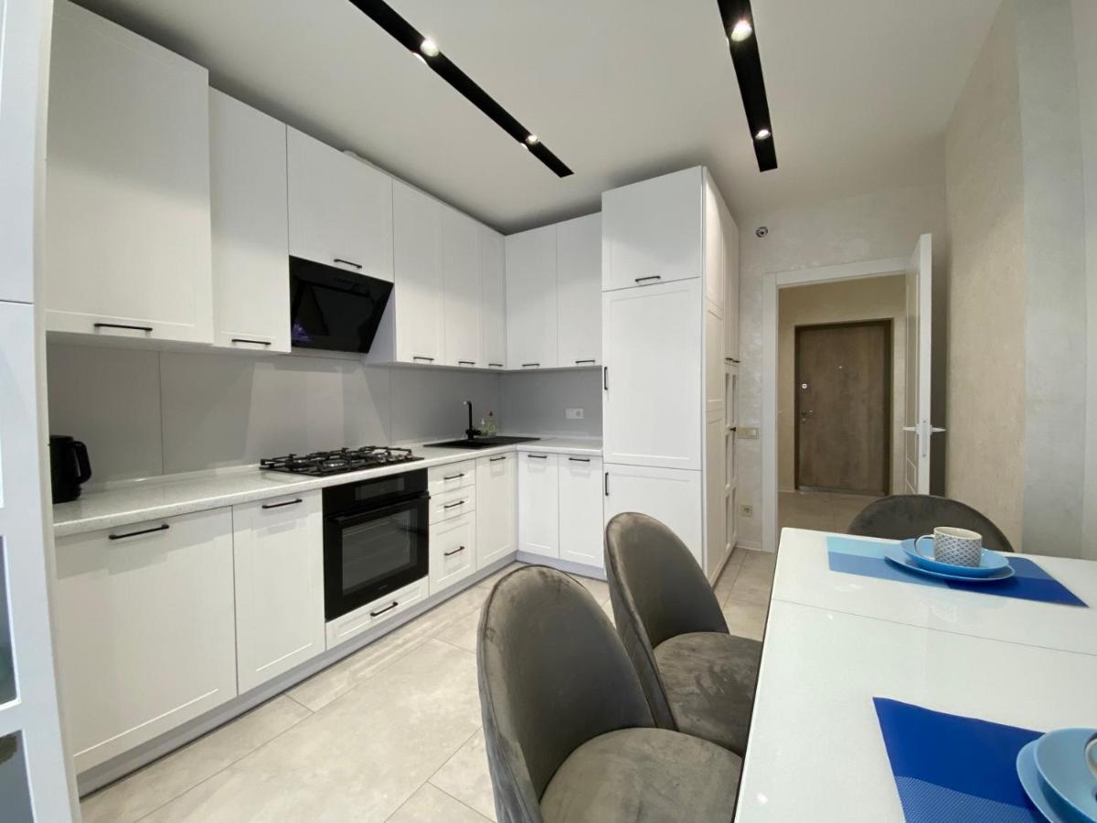 Квартира Для Вас Карла Мікльоша 7 Apartment Lviv Ngoại thất bức ảnh