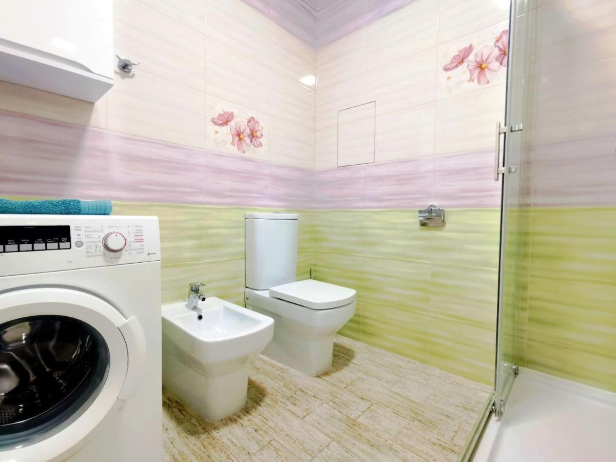Квартира Для Вас Карла Мікльоша 7 Apartment Lviv Ngoại thất bức ảnh